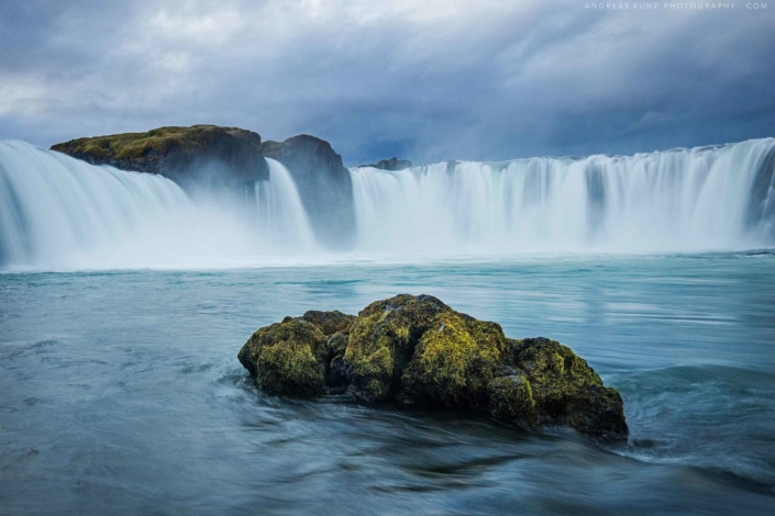 Iceland-Godafoss-detail-long-exposure-Andreas-Kunz-Photography
